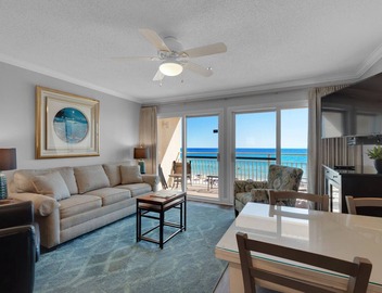 BeachFront, Bch Svc, pool, wifi, Kitchen, grill 4
