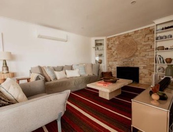 Beachfront Paradise in Opossum Bay 3