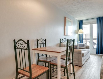 Beachfront Unit 17 | Right on Old Orchard Beach! 5