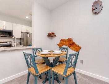 Beautiful 1 Bedroom in the Heart of Seattle! 3