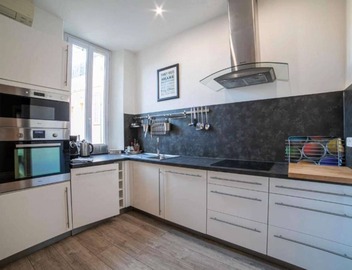 Beautiful 120m2 Flat in bourgeois building with terrace 5