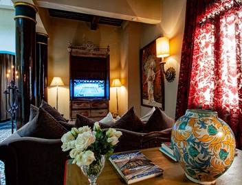 Beautiful 18th century Riad luxuriously renovated 5