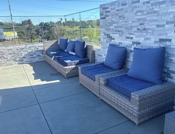 Beautiful backyard for any event, alot of space,luxury restroom.A pool, Jacuzzi. 2