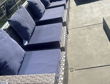 Beautiful backyard for any event, alot of space,luxury restroom.A pool, Jacuzzi. 4