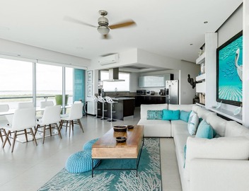 Beautiful Beachfront Apartments 3