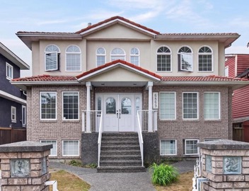 Beautiful Home in Burnaby (Metrotown Area) 2
