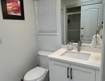 Beautiful Home in Burnaby (Metrotown Area) 3