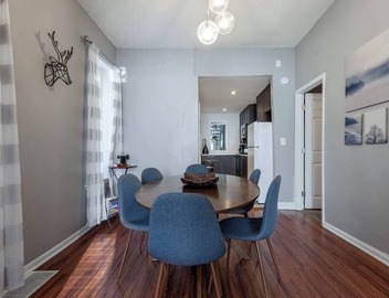 Beautiful One Bedroom With King Bed | 07 3