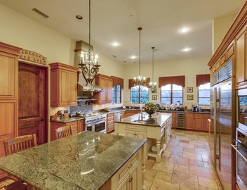 Beautiful Rancho Santa Fe Estate! 4