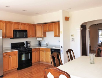 Beautiful Sun filled home in the heart of one of DC's hottest areas 2