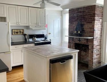 Beautiful West End Apartment 3