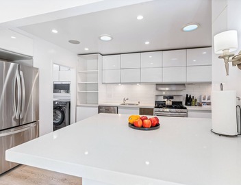 Bel Air Very Private and Comfy Home with Jacuzzi 2
