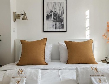 Bella Luna Luxury Suites - Chic Old Town Warsaw Apartment 5