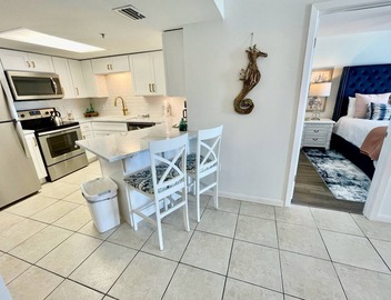 Best Splash Pad in town 2/2 sleeps 8 Phoenix V809 4