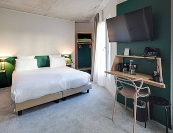 Best Western 11BAUER Paris Saint-Ouen 2