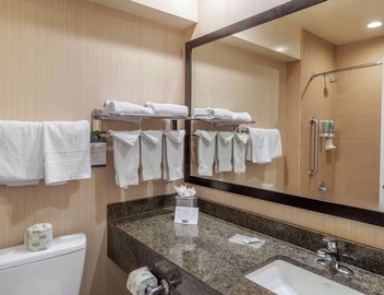 Best Western at Ventura Pier 5
