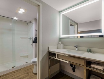 Best Western Diamond Bar Hotel & Suites 2