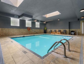 Best Western King George Inn & Suites 5
