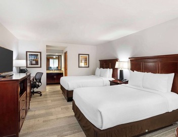 Best Western Plus Redondo Beach Inn 4