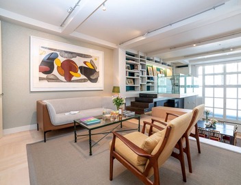 Between Saint Germain & Eiffel Tower high ceiling renovated AC 3 bedroom! 3