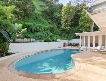 Beverly Hills 2BR with Pool and Views No Pets by Colby and Conrad 2