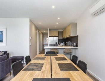 Blairgowrie Apartment 1 - Newly renovated apartment across the road from Blairgowrie Foreshore. 3