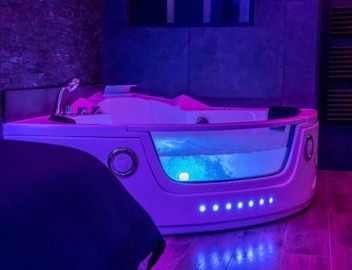 BLUE NIGHT - Jacuzzi - Bord de Seine 4