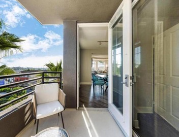 Blue Topaz Retreat - Spacious 3BR Gorgeous City views 4