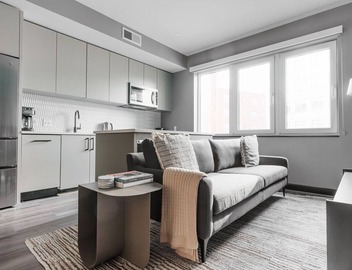 Blueground | Logan Circle, gym & w/d, nr metro 4