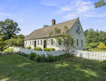 Bluestone Cottage 3