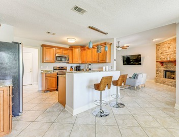 Boat Dock & Lift: Waterfront Getaway in Slidell! 2