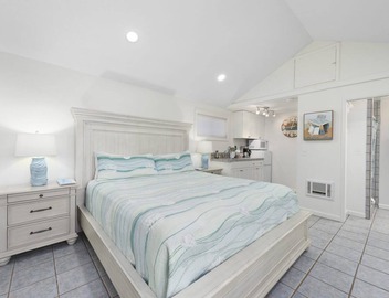 Bodega Harbor Inn 5