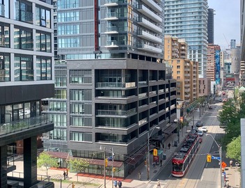 BoHo Style Home near Eaton Centre 3