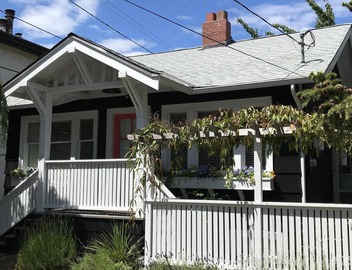 BOOK APRIL SALE! Charming 100 year old home - 1 Block from Beach Drive 5