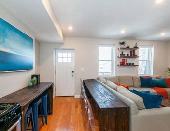 Boston Apartment near T 5