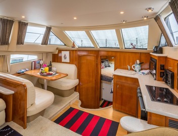 Boston Harbor Yacht, AC/Heat, Walk to North End WiFi 2