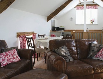Bowbeer Barn 3