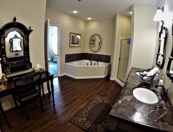 Bradford House Bed & Breakfast 3