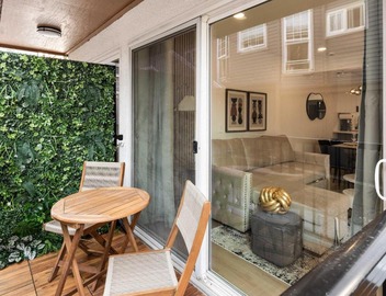Brand New 2BR Queen Anne Condo Designer's Taste 5
