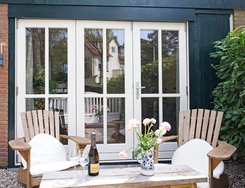 Brand New Romantic Cottage by the Sea 4