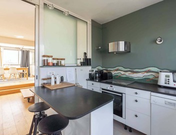 Breathtaking 2BR – Buttes Chaumont & Terraces 2