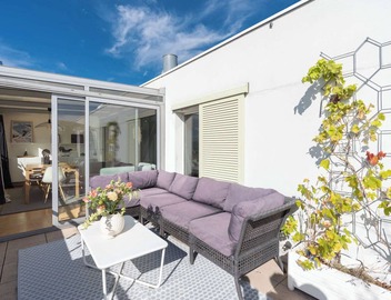 Breathtaking 2BR – Buttes Chaumont & Terraces 5