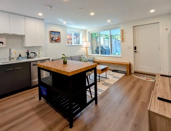 Bright 2-Bed Ground Suite | Steps to PNE & Transit 4