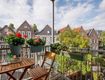 Bright and Charming Apartment in Amsterdam’s Lively De Pijp District 3