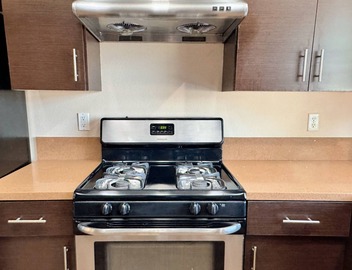 Bright large 3 bed 2 bath villa near Disneyland dining perfect for family stays 3