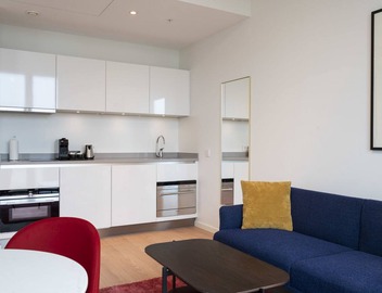 Bright, Modern Lodging: Fully-equipped Kitchen, Minutes' to Van Gogh Museum! 5