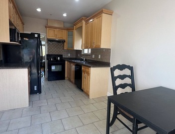 Bright West Side Retreat 3BR Kitchen & Living 3