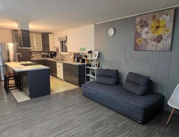 Brossard home 4