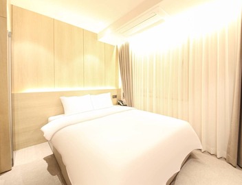 BROWN DOT HOTEL 5