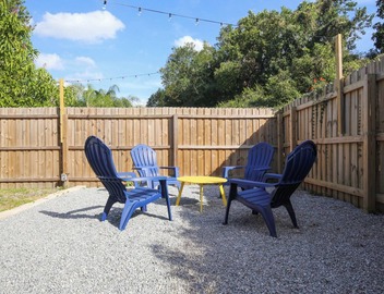 Bungalow Near Downtown Orlando, Winter Park, Major Hospitals, and Disney! 4